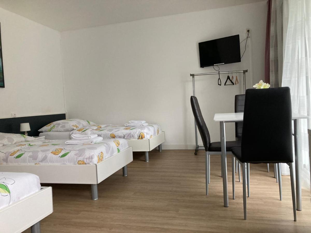 Studios Lora Rm 860 Saint-Louis  Bagian luar foto
