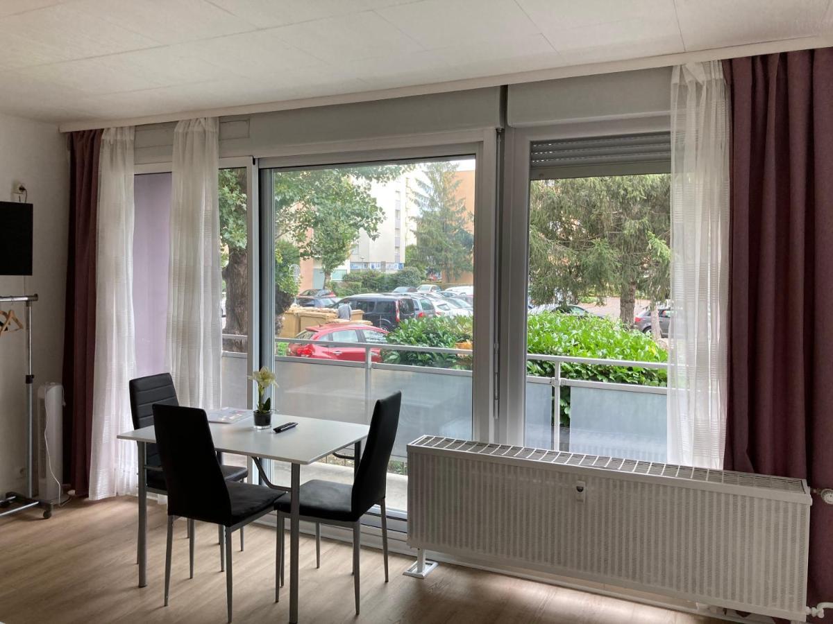Studios Lora Rm 860 Saint-Louis  Bagian luar foto